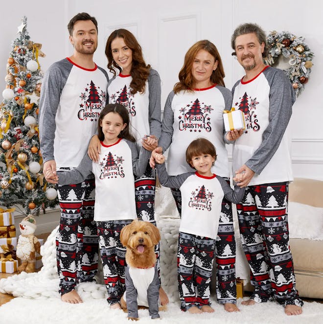 Pat pat best sale christmas pyjamas